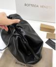 Сумка Bottega Veneta The Pouch Black